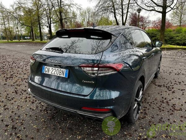 Maserati Levante V8 Ultima - immagine 18 Maserati Levante V8 Ultima - immagine 18