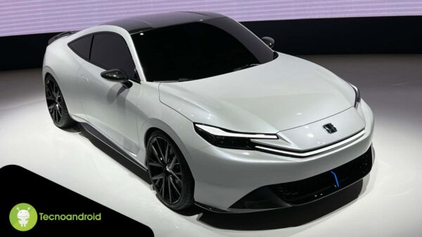 La Honda Prelude è la nuova coupé ibrida della casa automobilistica giapponese