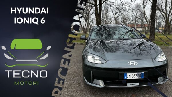 Recensione Hyundai Ioniq 6: un'auto futuristica