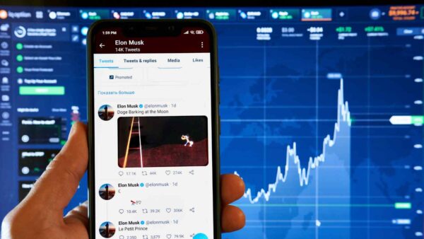Elon Musk con il suo social X, ex Twitter, nella giornata del 15 luglio ha superato il record di "secondi utente".