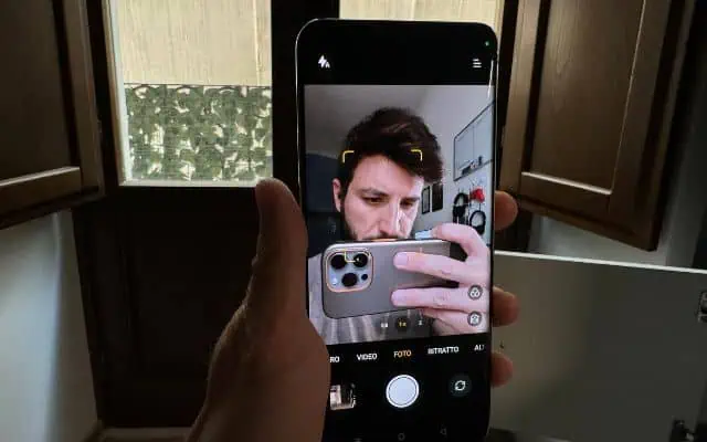 OPPO Reno 12 OPPO Reno 12