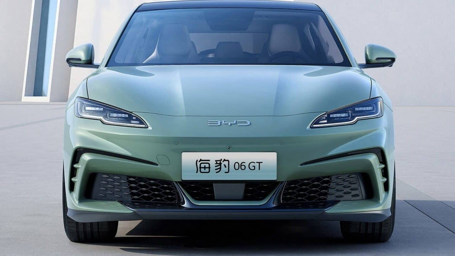 BYD Seal 06 GT: la sportiva elettrica è pronta a conquistare