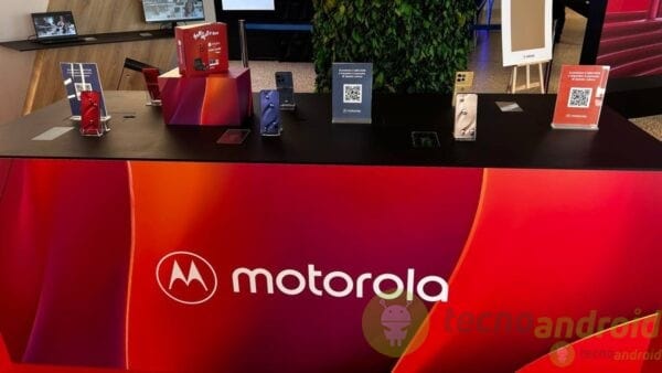 Motorola annuncia ufficialmente Edge 50 Neo, Edge 50, Moto G35 e Moto G55