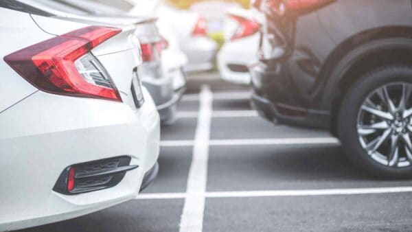 Hyundai "ricicla" una vecchia tecnologia per adattarla ai tempi moderni, rendendo il sistema di assistenza al parcheggio ancora più utile.