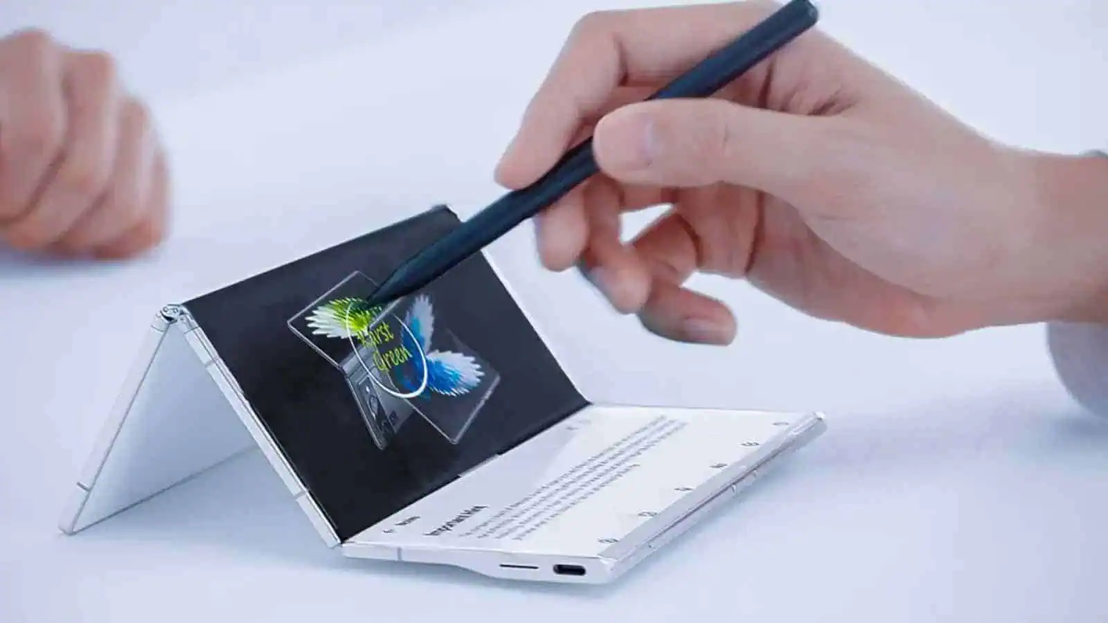 Il Phantom Ultimate 2 di Tecno si preannuncia come un'innovazione tecnologica eccezionale per il settore degli smartphone pieghevoli.