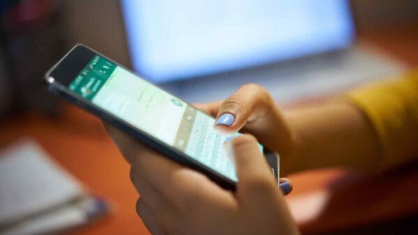 WhatsApp si aggiorna e implementa la sua sicurezza con l'introduzione dello username e del codice Pin a sei cifre.