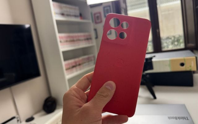 79 Motorola Edge 50 Neo