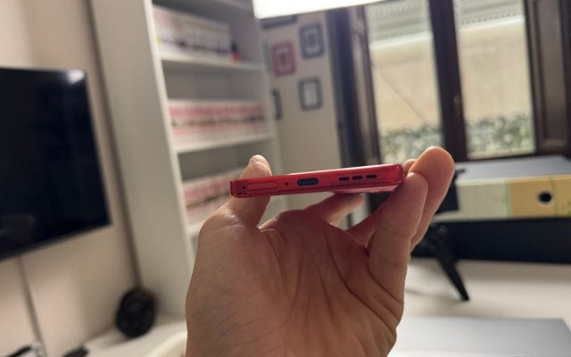 85 Motorola Edge 50 Neo