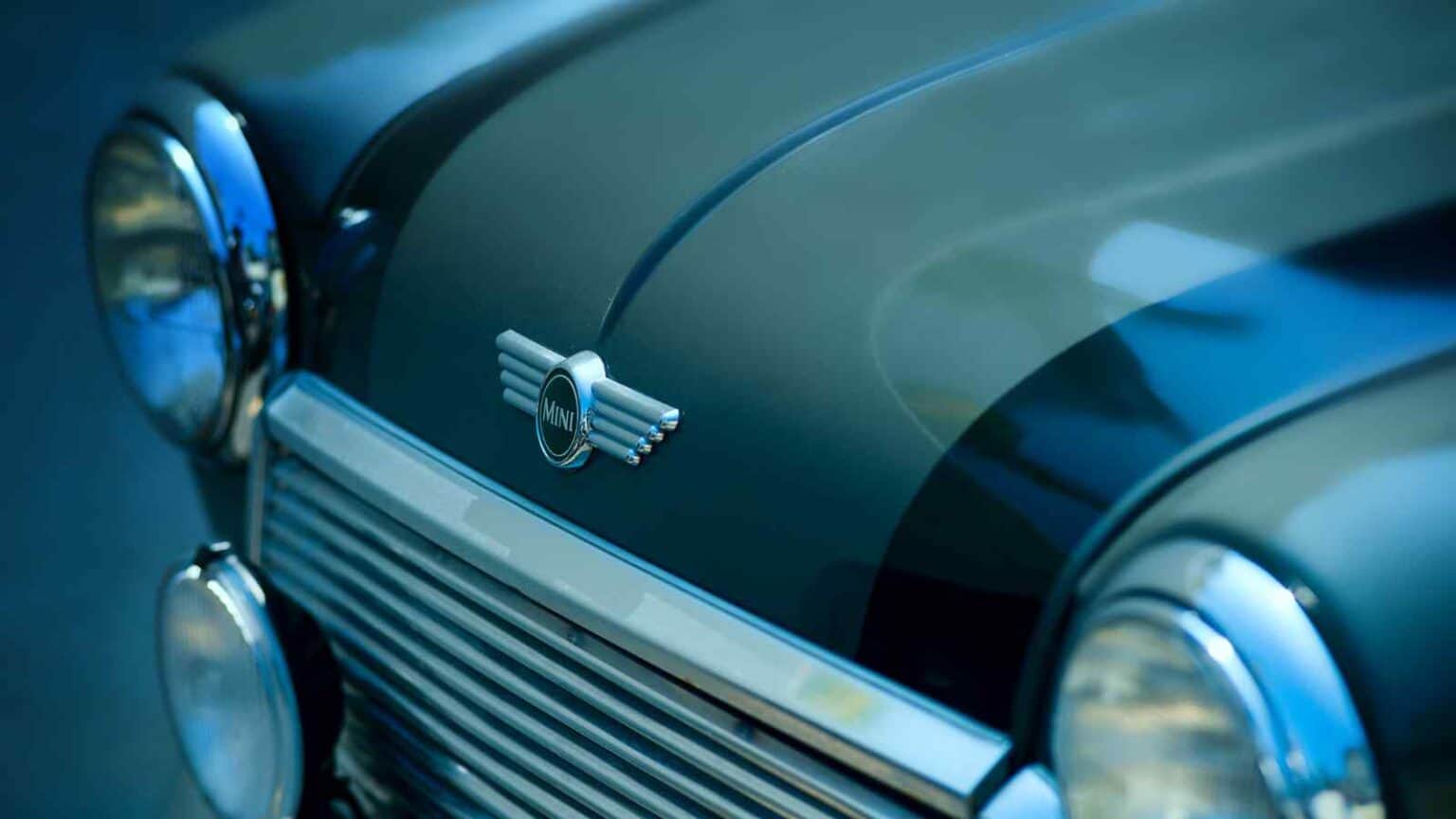 BMW decide di aggiungere al suo stabilimento alimentato ad energia solare anche la presenza di quella eolica, con una tecnologia innovativa.