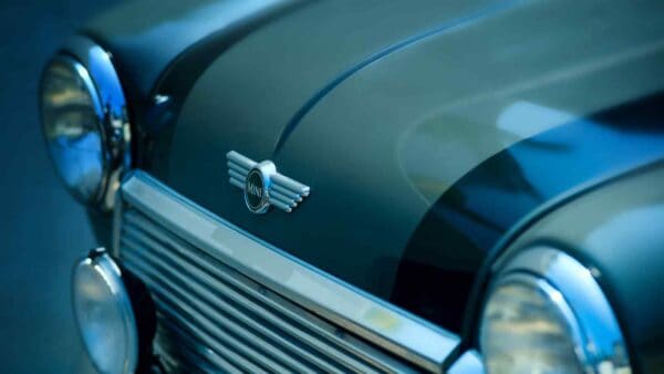 BMW decide di aggiungere al suo stabilimento alimentato ad energia solare anche la presenza di quella eolica, con una tecnologia innovativa.
