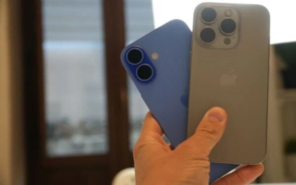 iPhone - dettaglio iPhone 16 vs iPhone 15 Pro
