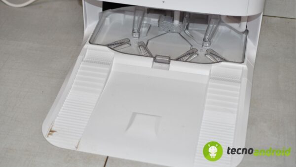robot aspirapolvere - immagine 12 Robot aspirapolvere Ecovacs Deebot N30 Pro Omni - Recensione