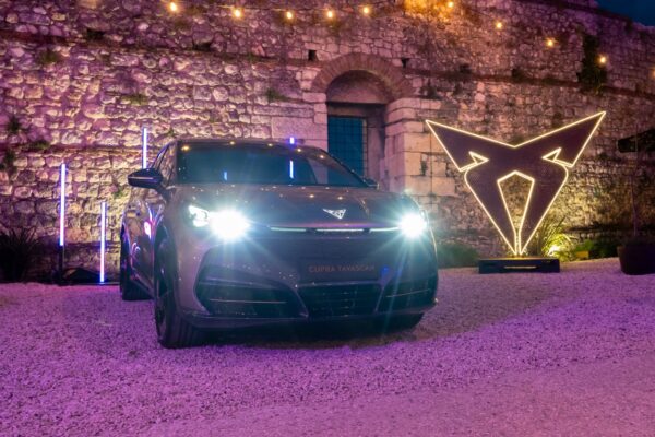 Cupra - immagine 9 Cupra - immagine 9