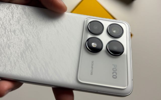 POCO F6 Pro POCO F6 Pro