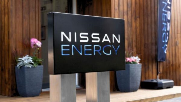 Nissan rivoluziona la mobilità con il Vehicle to Grid dal 2026