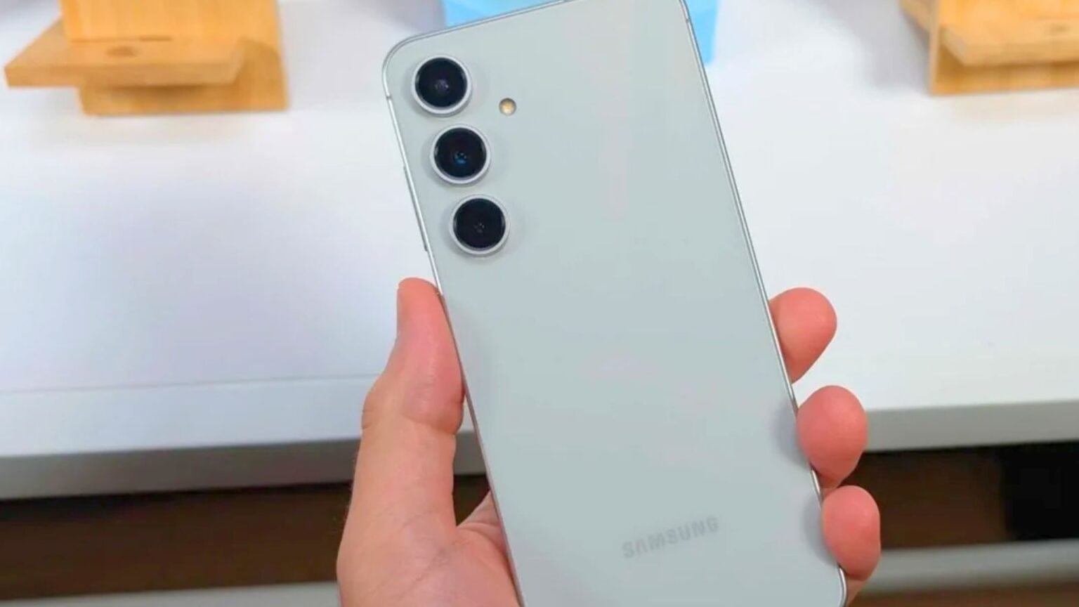 Samsung Galaxy S25 FE: un’edizione più sottile e promettente?