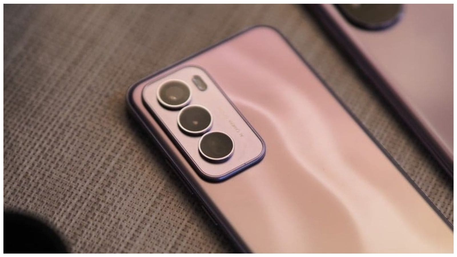 Oppo Reno 13 Series pronta al debutto a fine mese