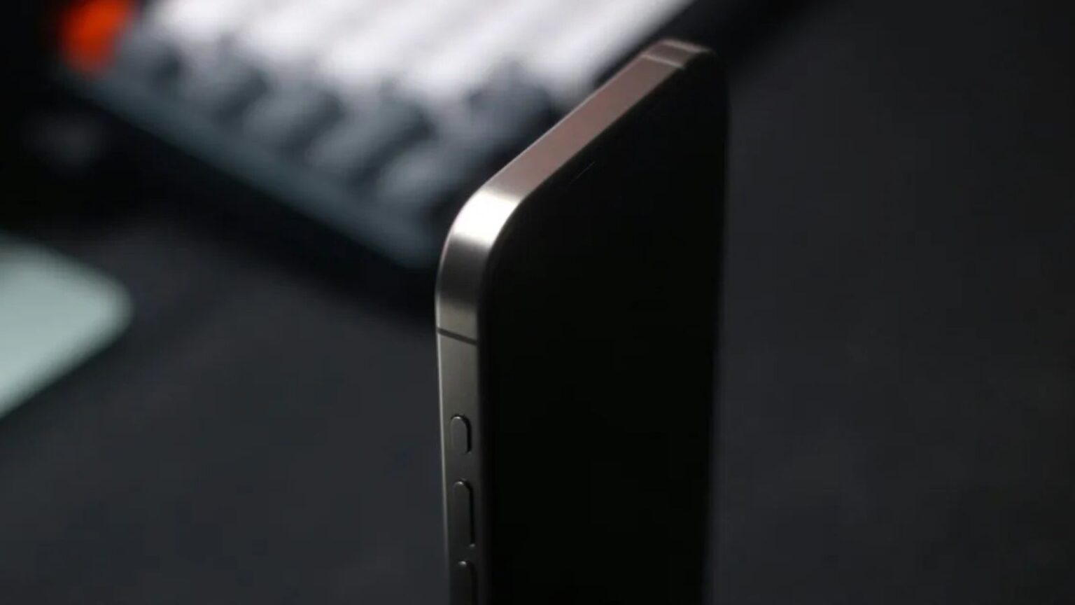 iPhone 18 Pro avrà una super fotocamera, Apple vuole dominare