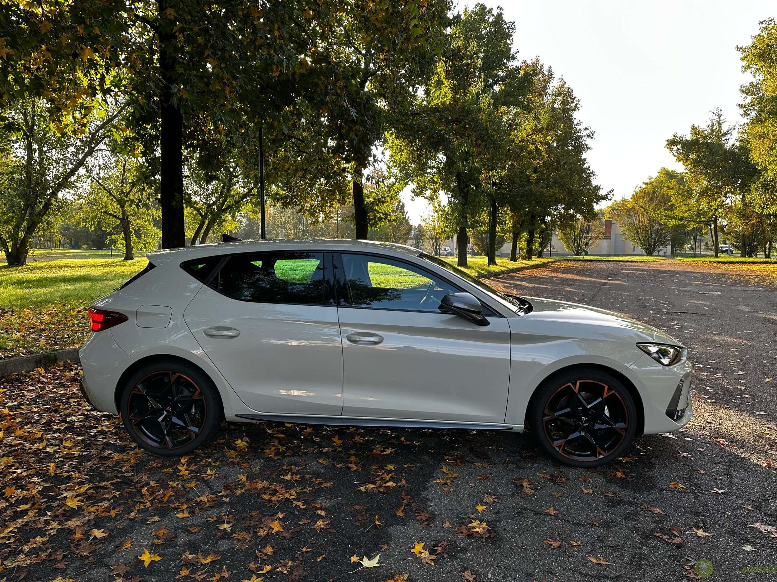 Cupra Leon (5)