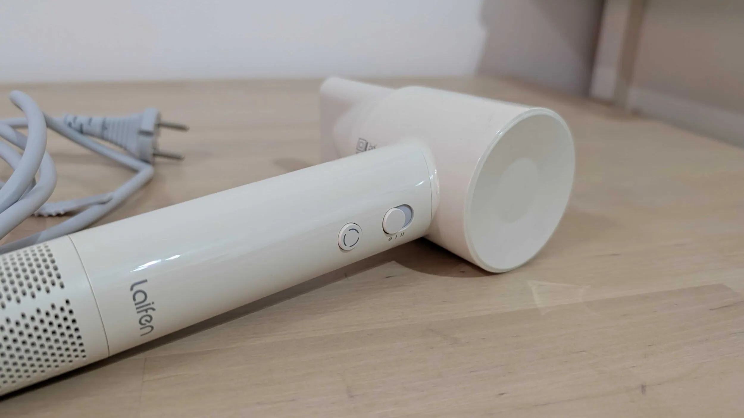 Laifen Mini High-Speed Hair Dryer (8)