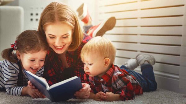 E' difficile pensare ad un mondo senza la sensibilità della scrittura umana, ma l'accordo tra HarperCollins e Microsoft fa paura a molti.