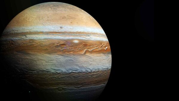 Giove, l'enorme pianeta gassoso della nostra galassia, affascina e sorprende da sempre gli scienziati, attratti dalle sue mille curiosità.