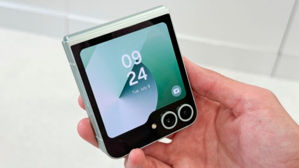 Samsung Galaxy Z Flip 7: confermato il processore per il 2026