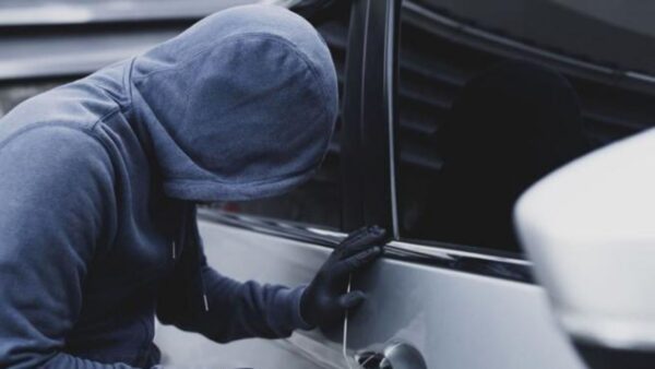 I furti d’auto in Italia calano a Natale, ma non al sud
