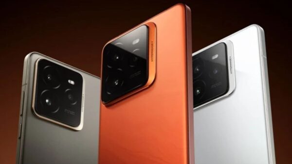 Android: uno smartphone con 8000 mAh di batteria in arrivo nel 2025