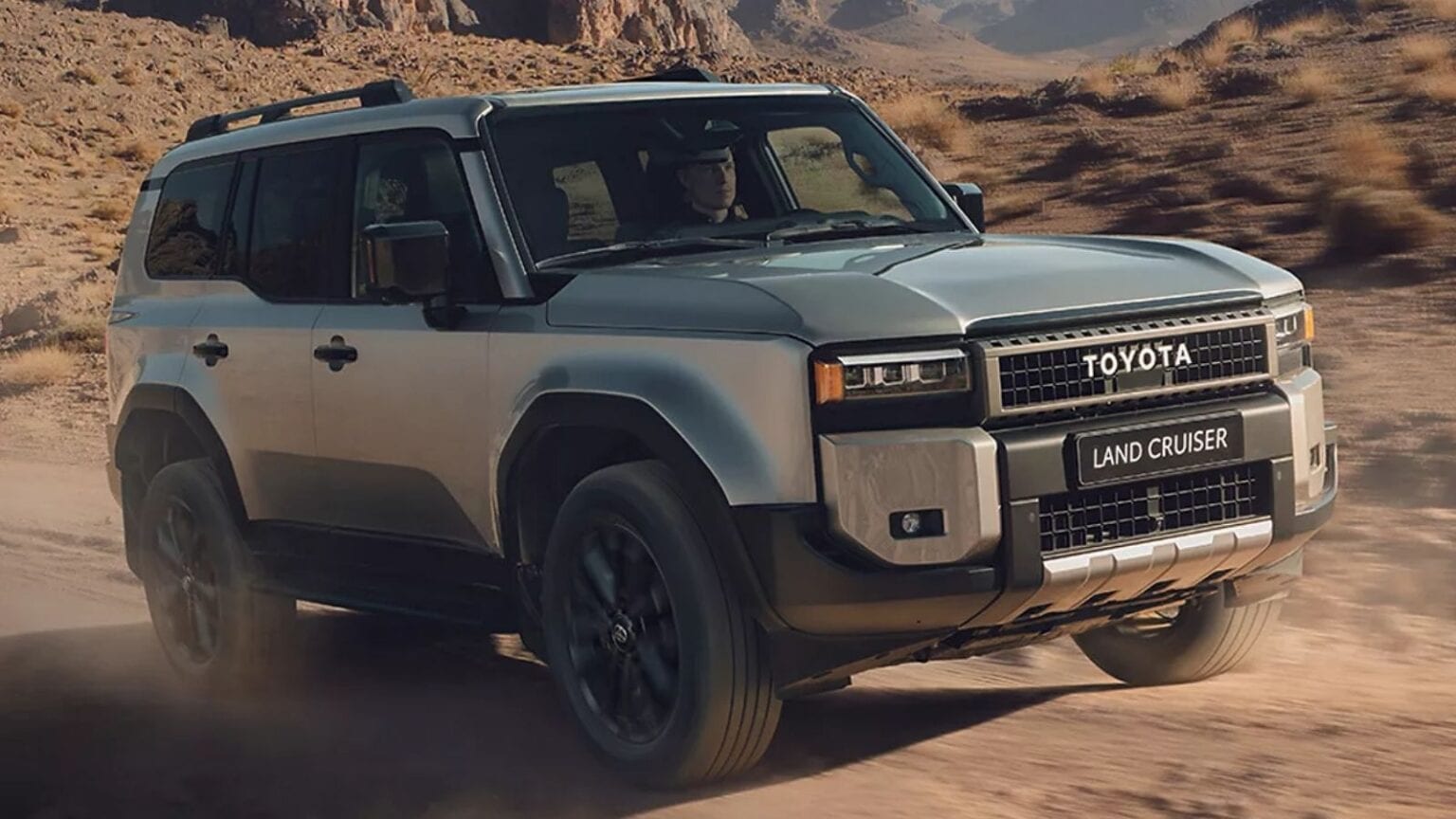 Toyota Land Cruiser: innovazione inarrestabile su qualunque strada