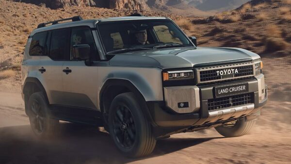 Toyota Land Cruiser: innovazione inarrestabile su qualunque strada