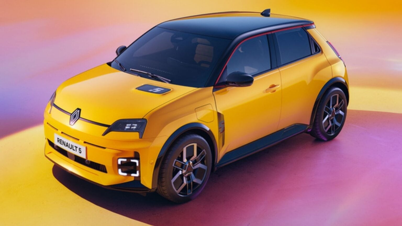 Renault 5 E-Tech: l’elettrica che conquista e vince sulla Tesla