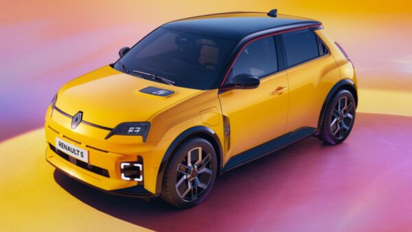 Renault 5 E-Tech: l’elettrica che conquista e vince sulla Tesla