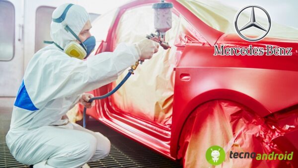 Mercedes: vernice solare per l'autonomia dei veicoli elettrici
