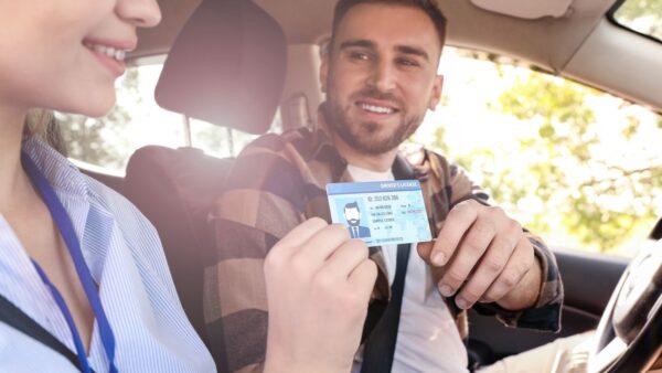 Nuove regole per neopatentati: come scegliere l’auto giusta