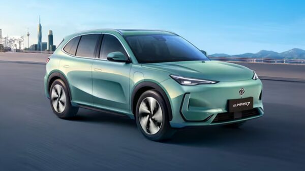 Proton e.MAS 7: il SUV elettrico con un prezzo sorprendentemente basso