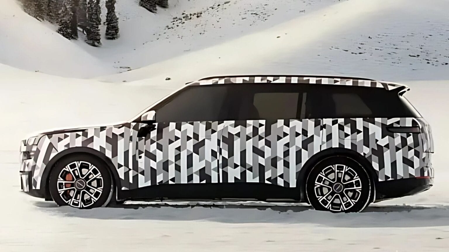 Lynk & Co L946: il nuovo SUV ibrido sfida il mercato premium