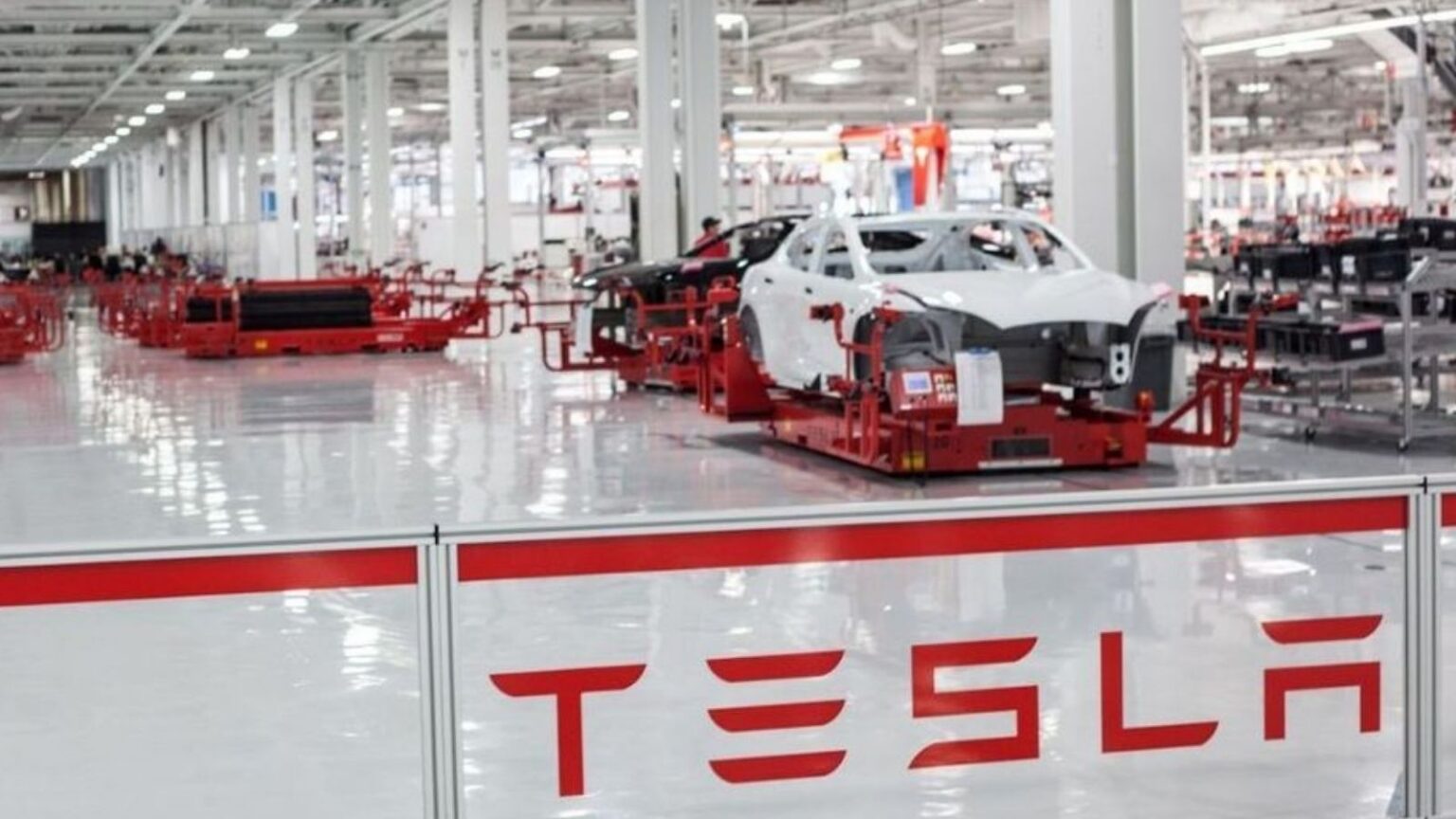 Tesla Semi: nuova fabbrica in Nevada per la produzione di massa
