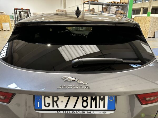 Jaguar E-Pace PHEV - immagine 20 Jaguar E-Pace PHEV - immagine 20