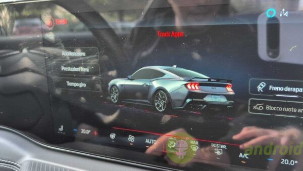 Ford Mustang GT 5.0 V8 Fastback 446CV - immagine 16 Ford Mustang GT 5.0 V8 Fastback 446CV - immagine 16