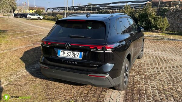 Volkswagen presenta la gamma eHybrid: Golf, Tiguan e Passat ibride plug-in