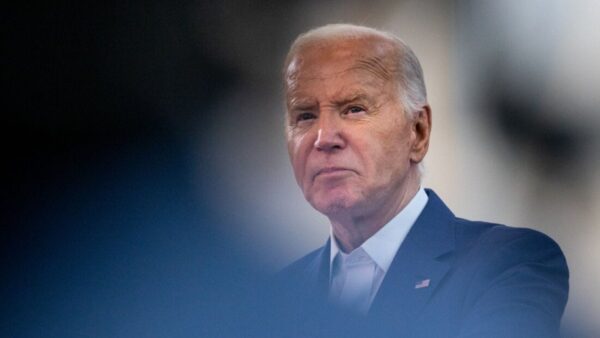 USA: Biden bandisce tutte le auto con tecnologie cinesi e russe
