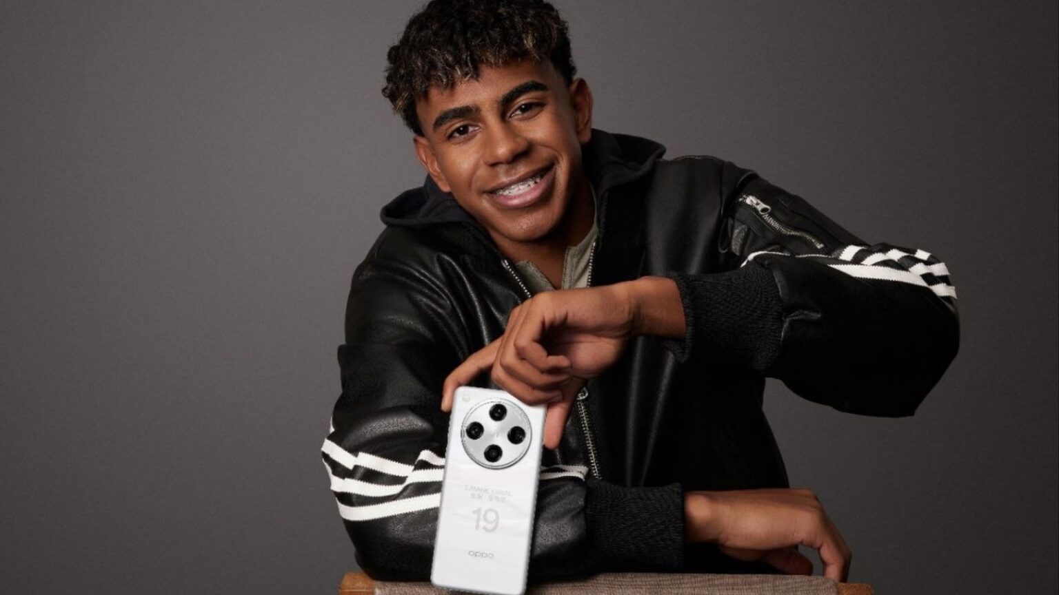 OPPO: è la star del Barcellona, Lamine Yamal il nuovo brand ambassador