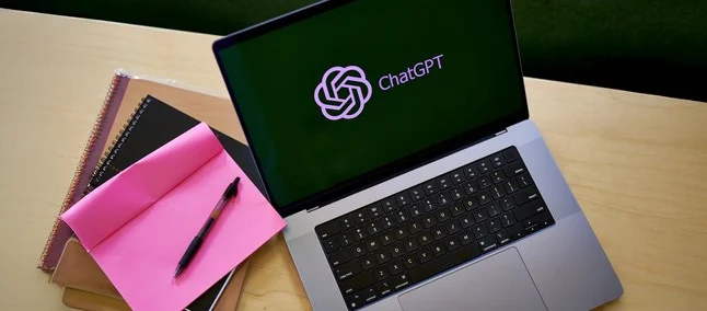 OpenAI lancia Operator, l'agente AI che usa il browser al posto tuo