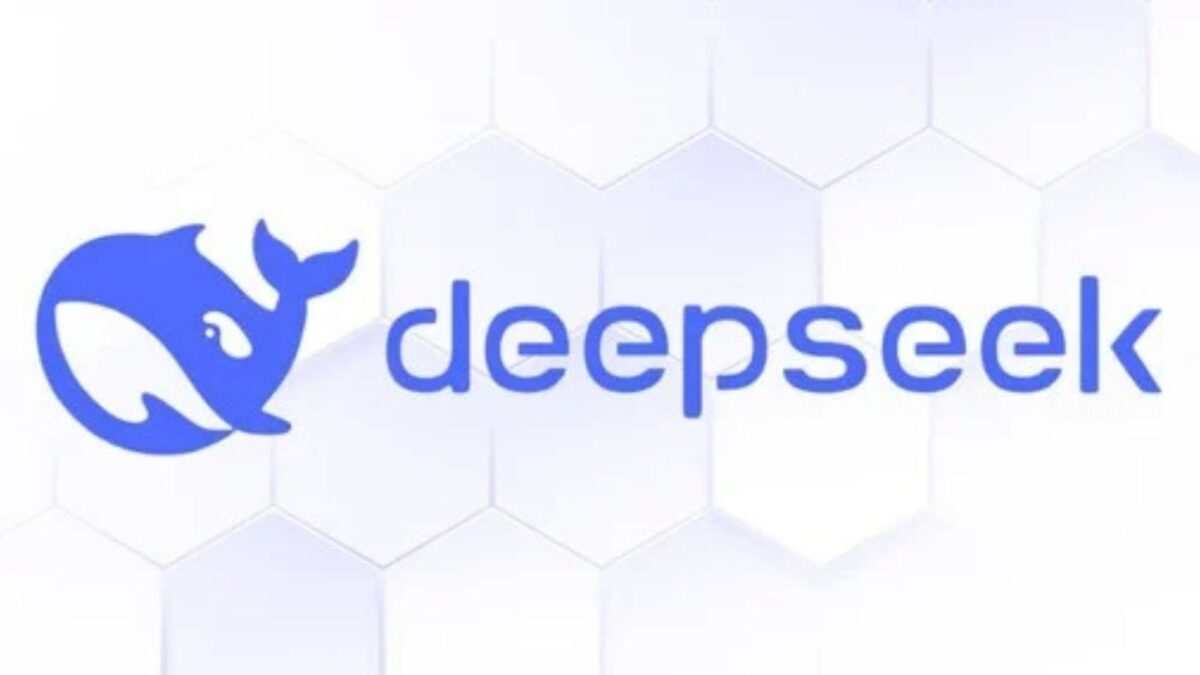 DeepSeek: la nuova AI cinese è già in difficoltà per il boom di utenti