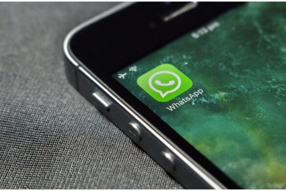 WhatsApp rinnova le sue icone: scatta il dibattito tra gli utenti
