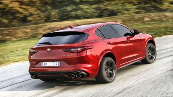 Alfa Romeo si prepara a rinnovare Stelvio