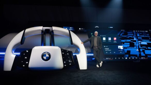 BMW Panoramic iDrive: nuova esperienza di guida al CES 2025