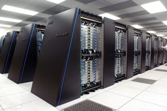Exacluster: supercomputer con 144 GPU NVIDIA H200 da 96 core