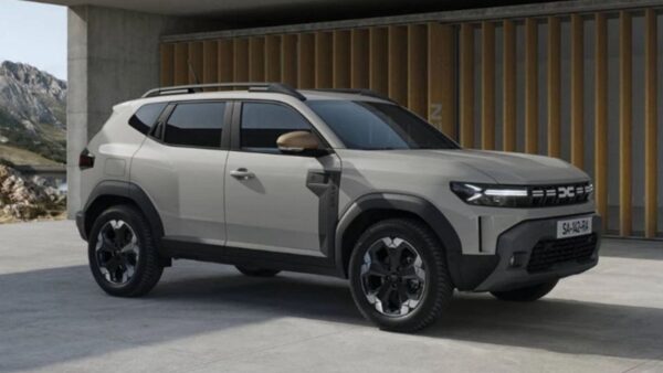 Dacia Duster: il futuro SUV 4x4 accessibile e con motore ibrido